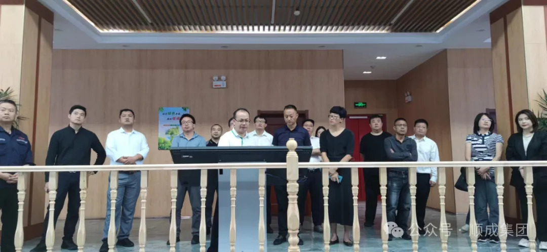 云南省曲靖市政府副市长吴静一行到环亚集团集团旅行考察