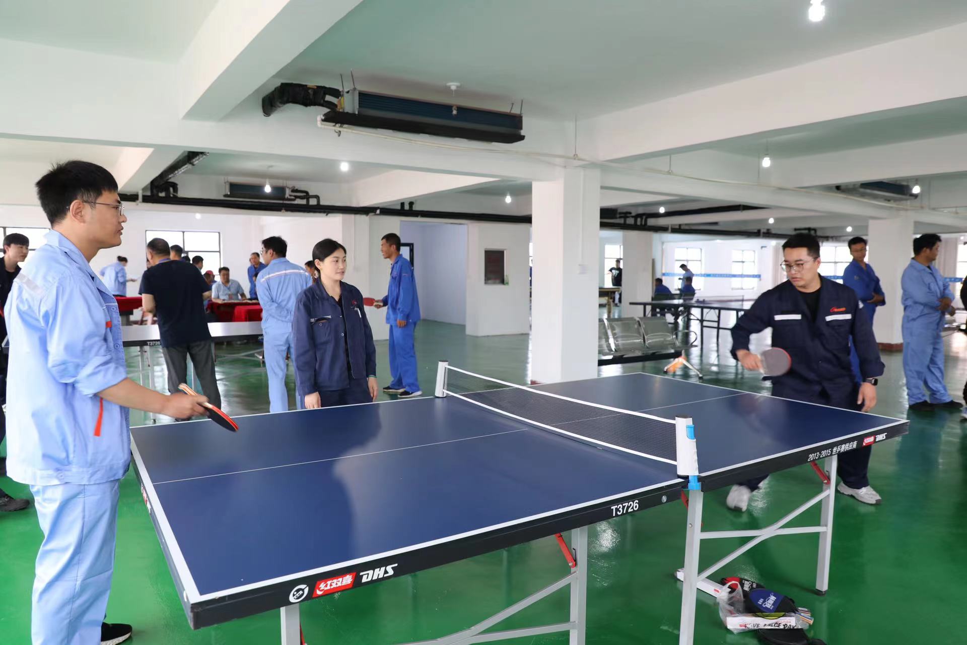 环亚集团集团职工活动中心揭牌仪式暨夏日职工趣味运动会